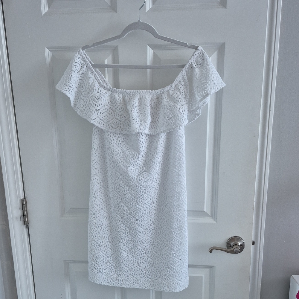 Elegant White Lace Off-Shoulder Dress